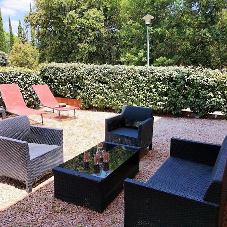 Апартаменты Quietude En Luberon Русийон Экстерьер фото